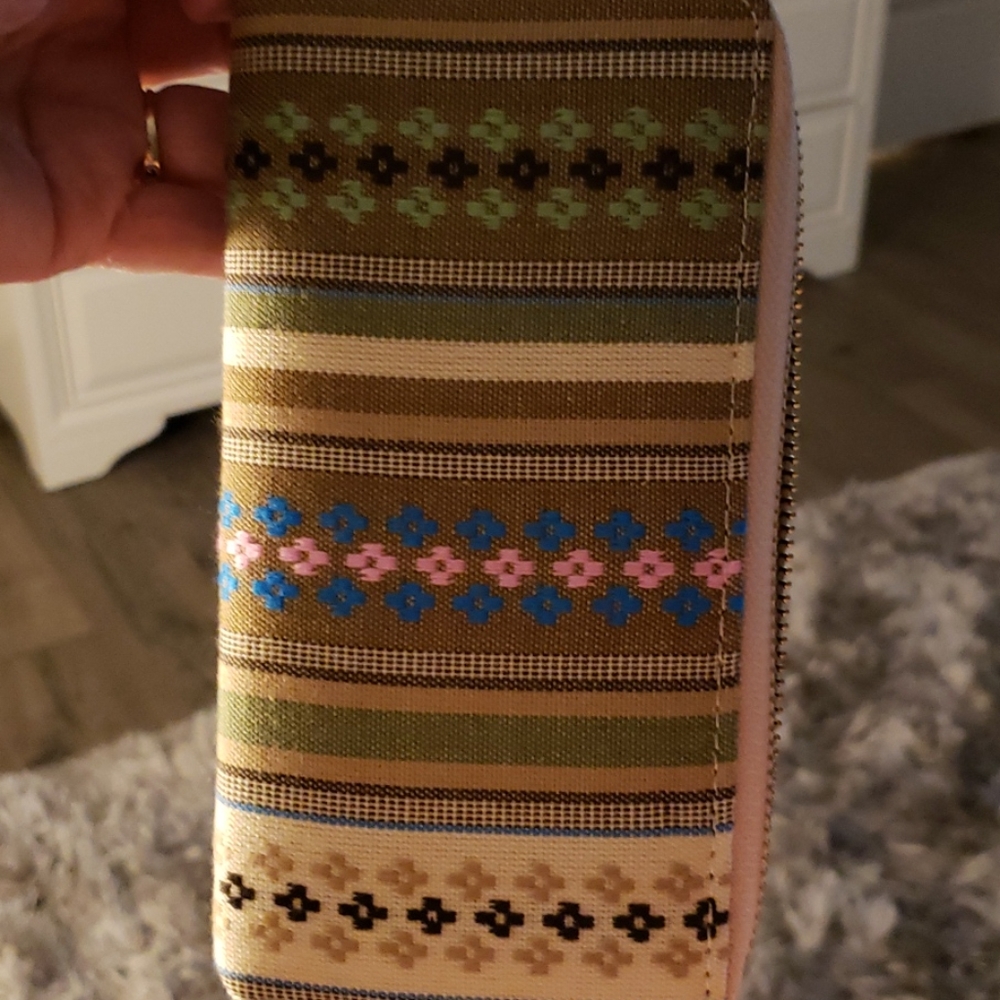 Wallet - Picture 2 of 3